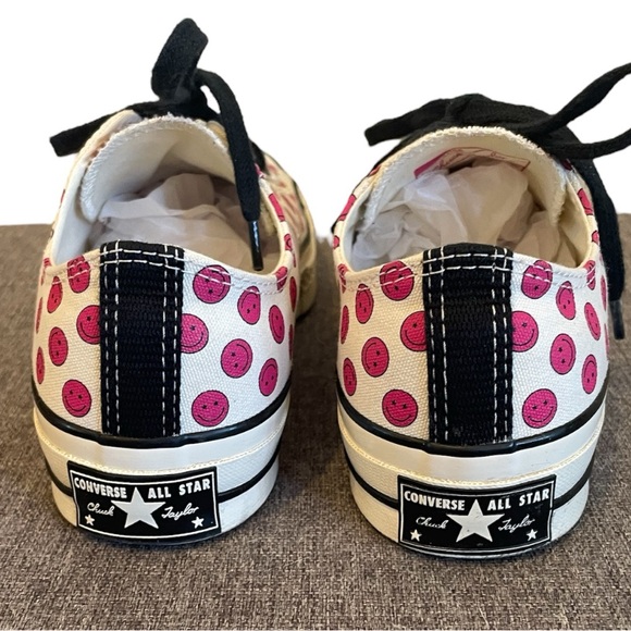 Converse Chuck Talyor Low Tops Mens 6.5 Women’s 8.5 White/Pink Smiley Faces - Picture 4 of 4